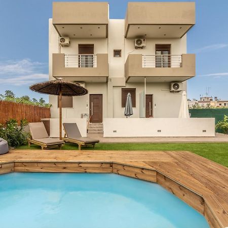 Cozy House With Pool Near Beach Gazi Ngoại thất bức ảnh